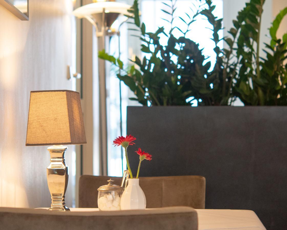 Gartenhotel Luisental Мильгейм-на-Руре Экстерьер фото