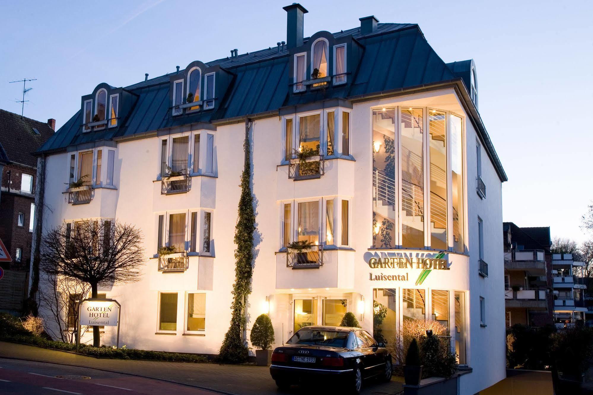 Gartenhotel Luisental Мильгейм-на-Руре Экстерьер фото