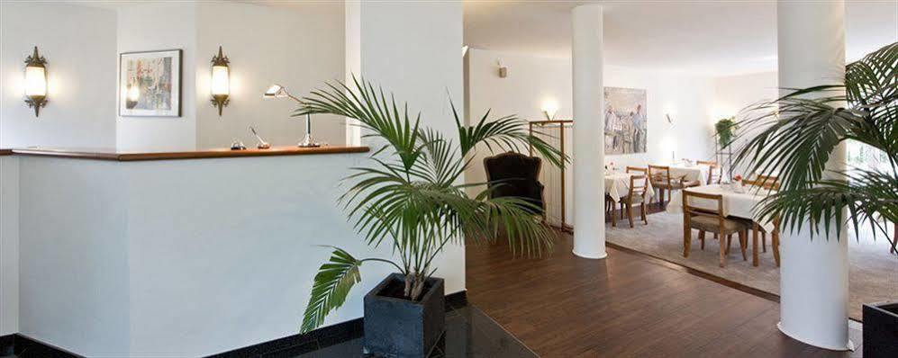 Gartenhotel Luisental Мильгейм-на-Руре Экстерьер фото